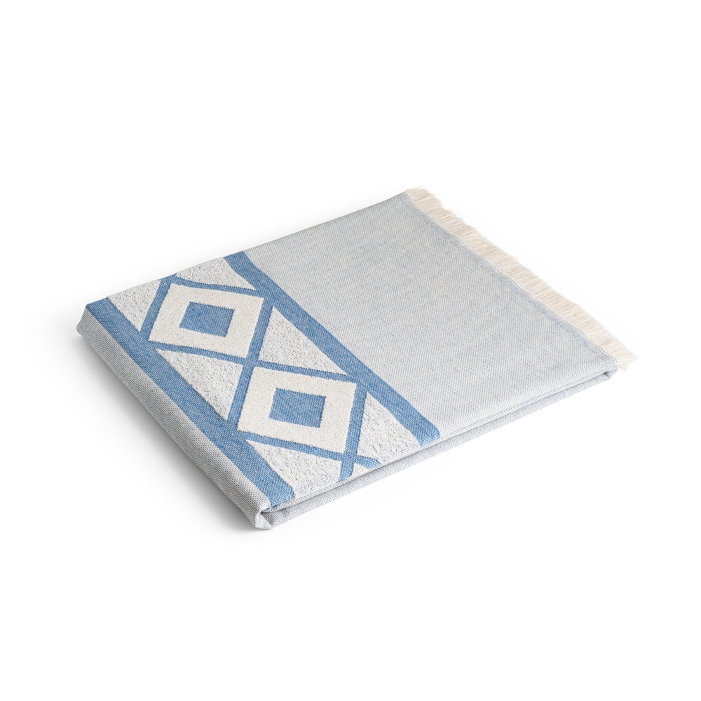MALEK. Multifunctional bath towel (350g/m²) made of light and resistant cotton (85%) and recycled cotton (15%)